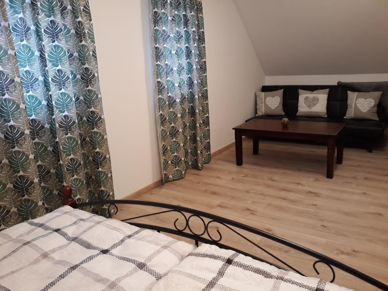 Bed and Breakfast Wein&Speiz Fogado Gyorkony Zewnętrze zdjęcie
